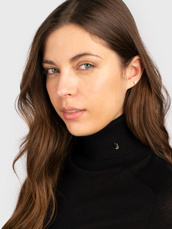 Sweater with logo detail on the neck  - 4