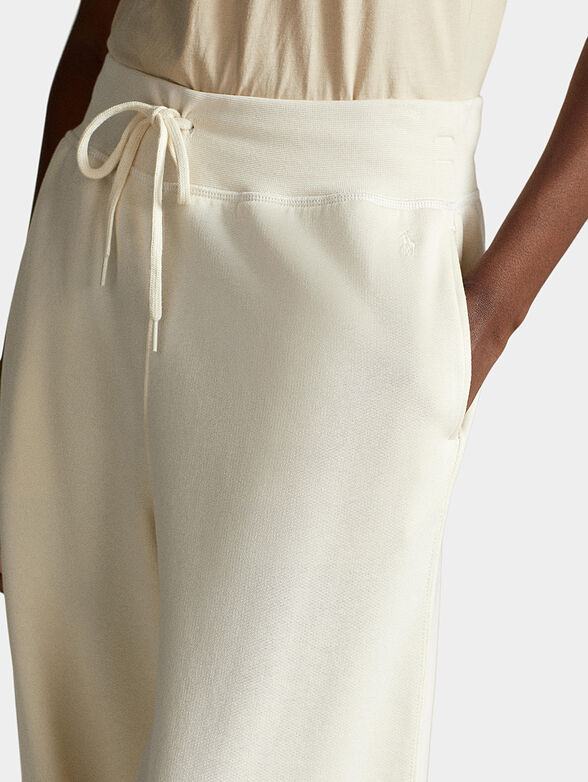 Sports pants with accent elastic - 3