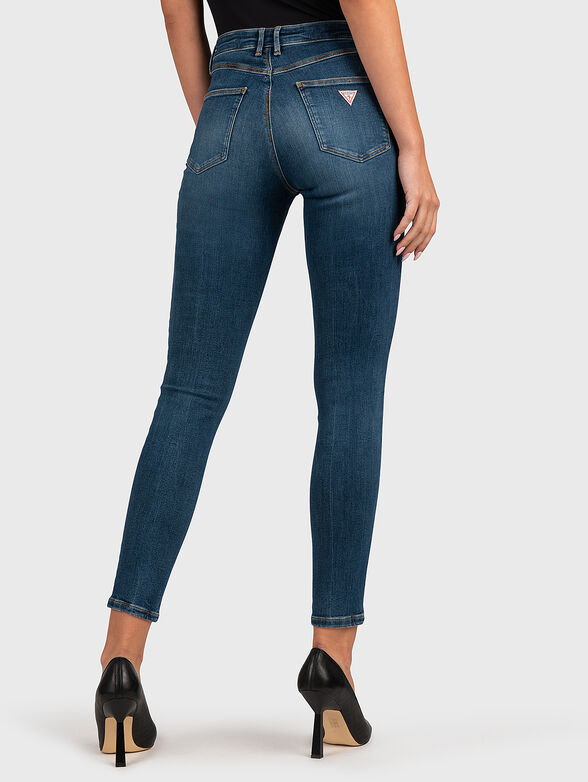 Jeans in blue color with logo patch - 2