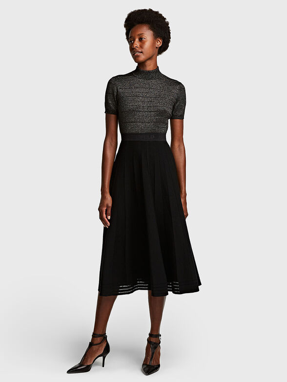 Blue midi skirt with sparkling threads - 5