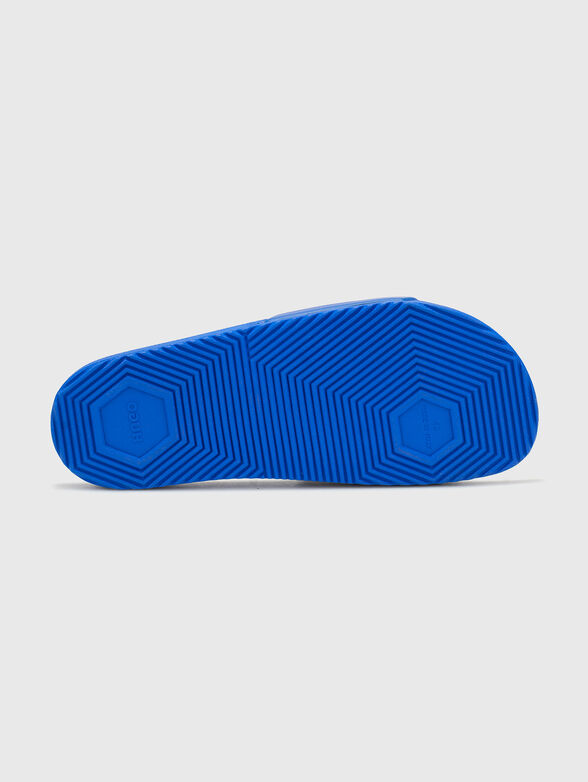 Beach slippers - 5