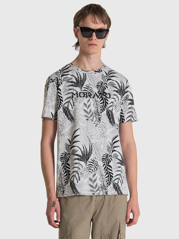 T-shirt with floral motifs - 1