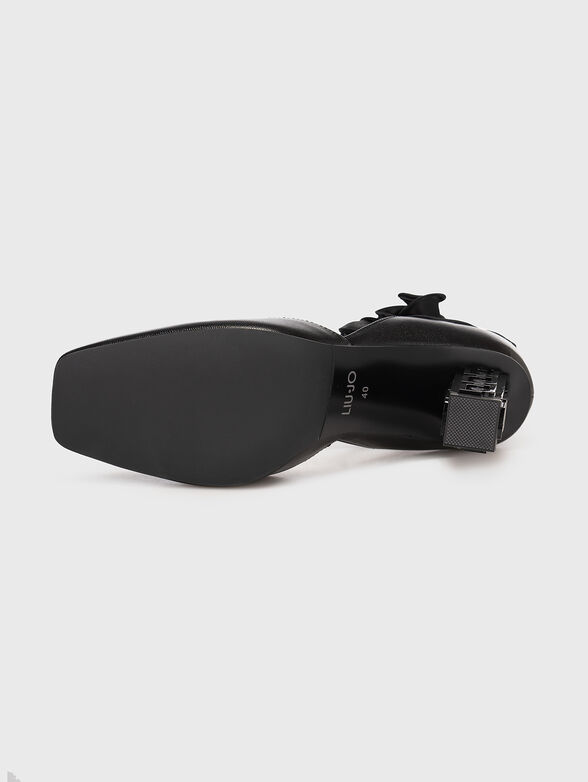 JENNIFER 11 black leather court shoes with flower detail - 5