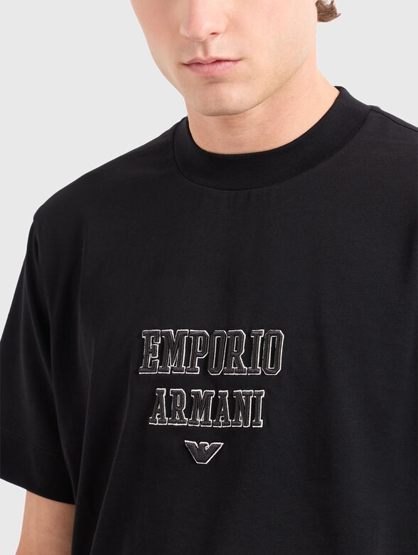 T-shirt in beige with logo embroidery - 4