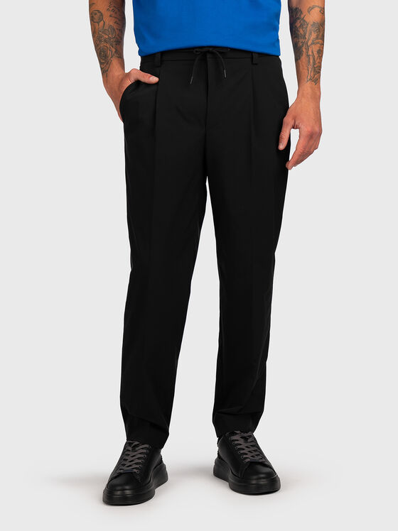 Черен панталон с връзки - 1