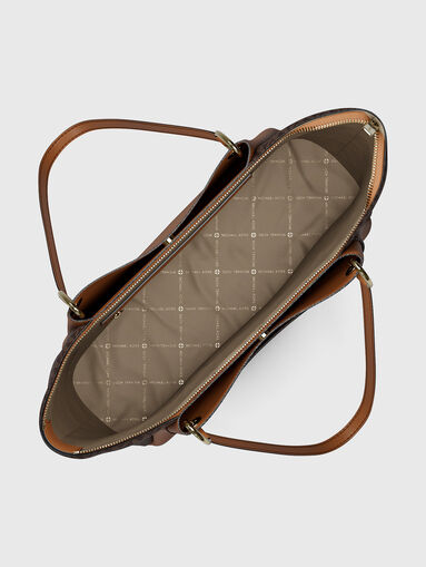 Leather bag with monogram print - 5