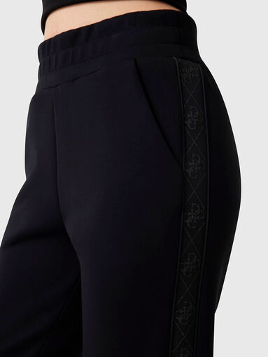Sport trousers s with accent trim - 3