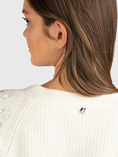 Cropped wool blend cardigan with rhinestones - 5