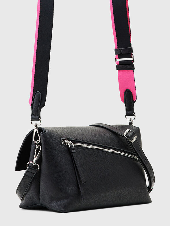 VENECIA black crossbody bag with logo accent - 3