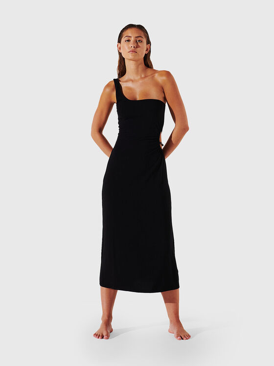 Черна рокля с изрязан детайл - 1