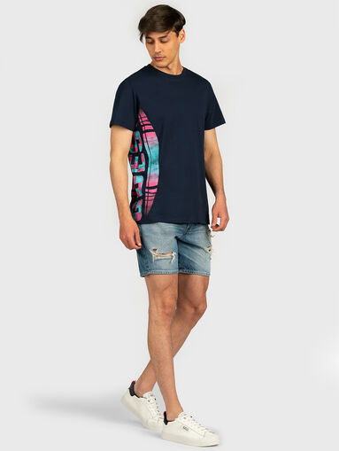 Black t-shirt with print - 5