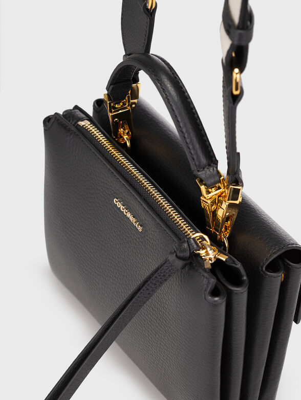 Leather bag in black - 5