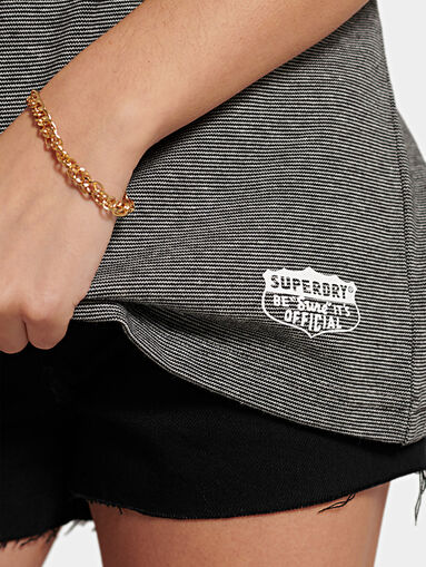 Oversized T-shirt with а print - 5