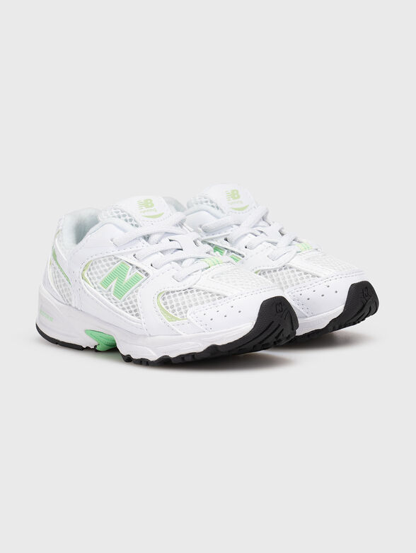 530 sports shoes with green accents - 2