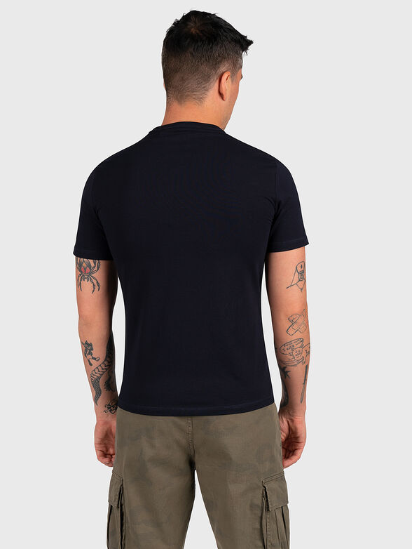 Dark blue T-shirt with maxi print - 3