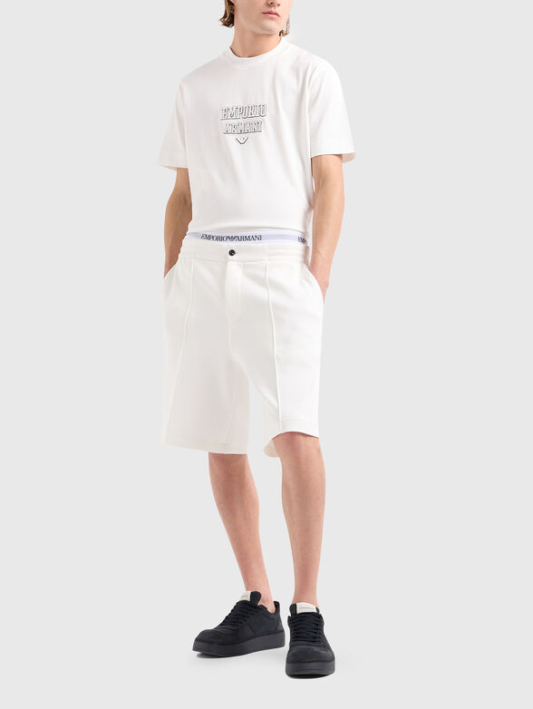 T-shirt in beige with logo embroidery - 2