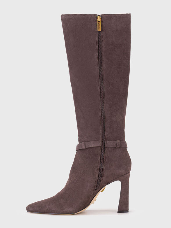 Beige suede boots - 4