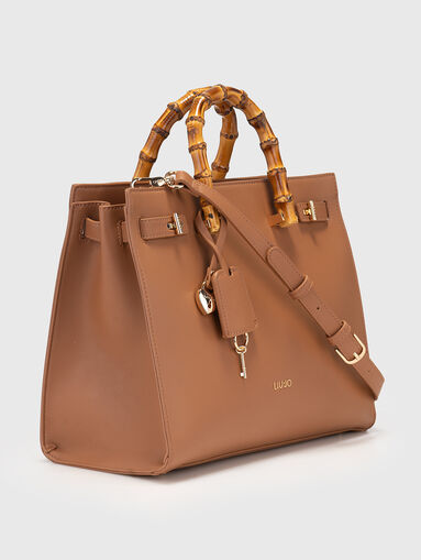 Large bag with accent pendant - 4