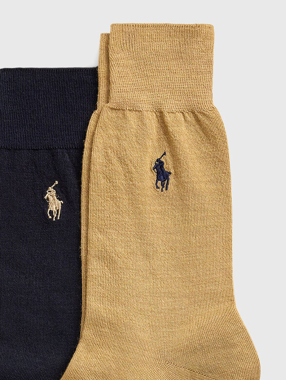 2 pairs of socks - 2
