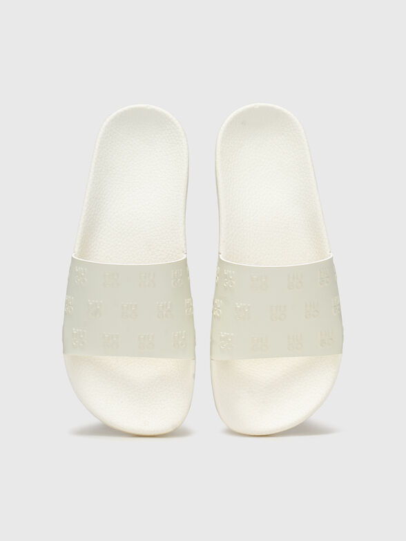 Black beach slippers with logo - 6