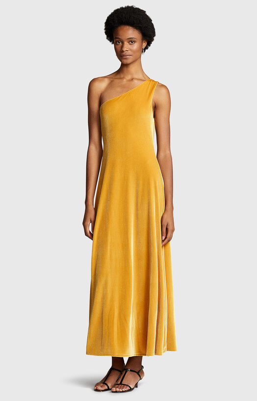 Жълта рокля от кадифе - 1