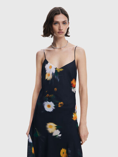 Maxi dress with floral print - 3