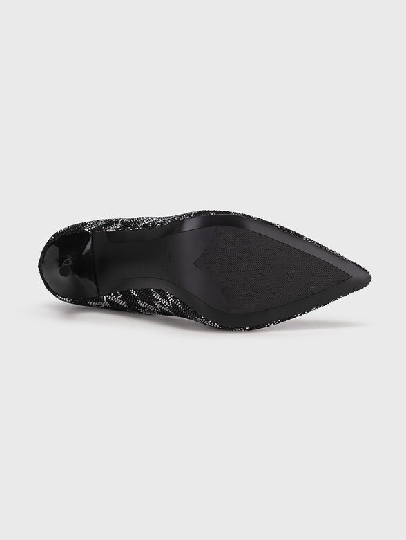 SARABANDE II shoes with monogram logo accent - 5