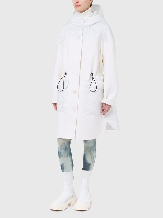 Бяло палто с качулка  - 1