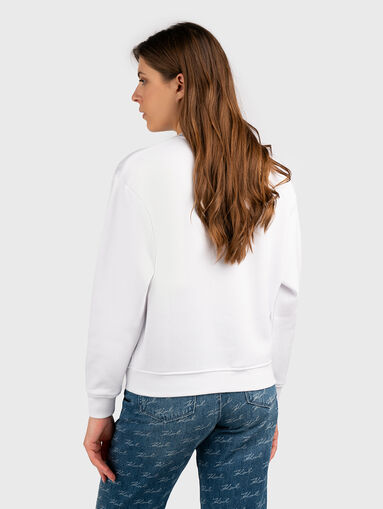 Sweatshirt with embroidery - 3