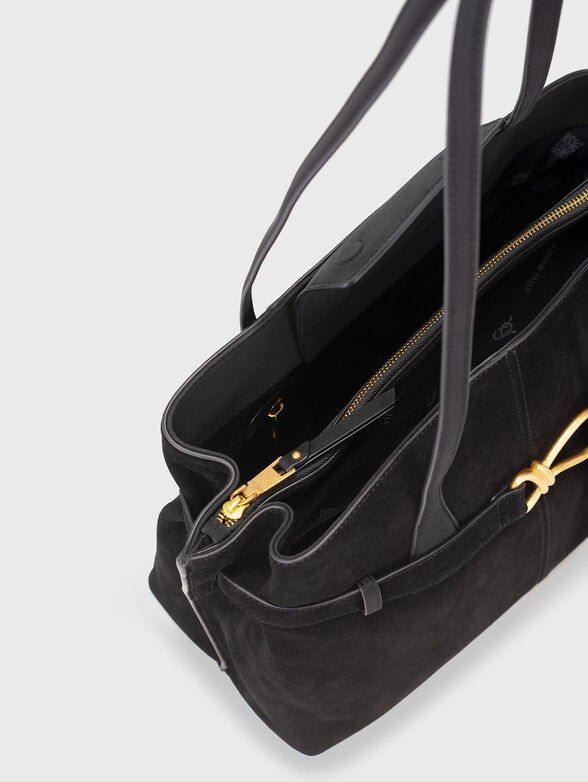 Big suede bag with gold details - 5