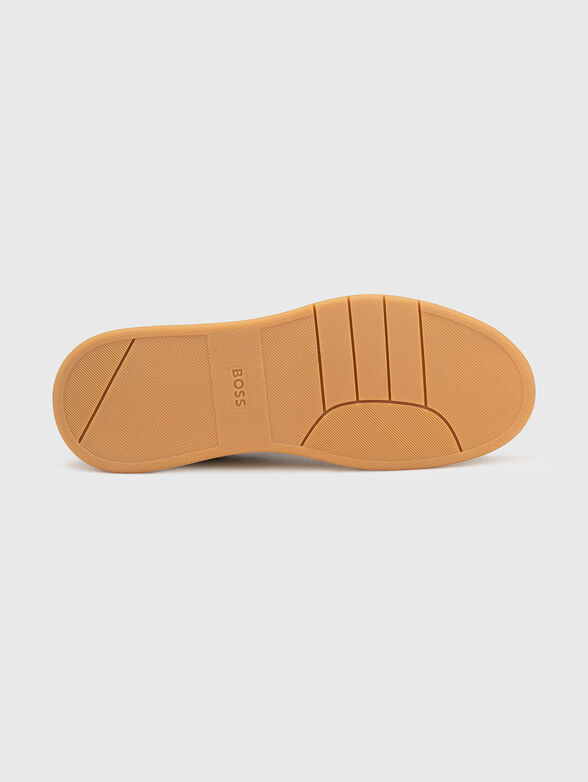 Sports shoes with logo detail - 5