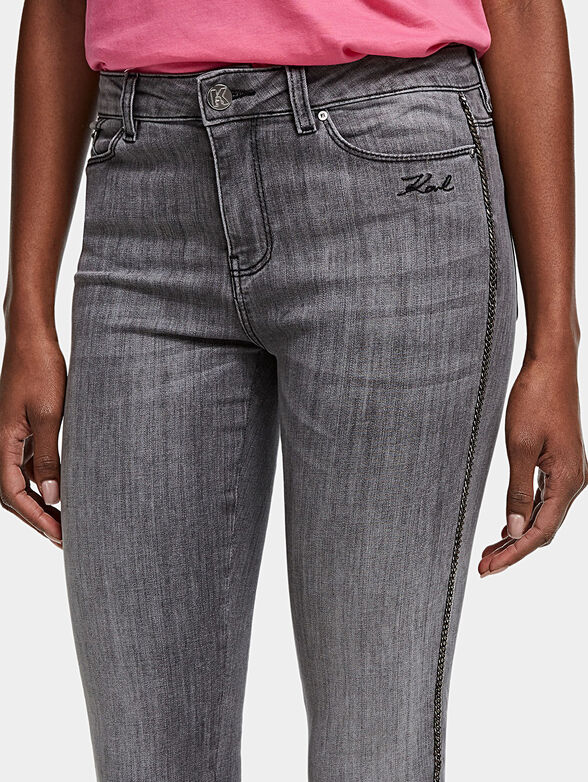 Skinny jeans with chains - 2
