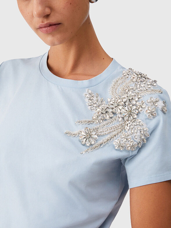T-shirt with jewel embroidery - 4