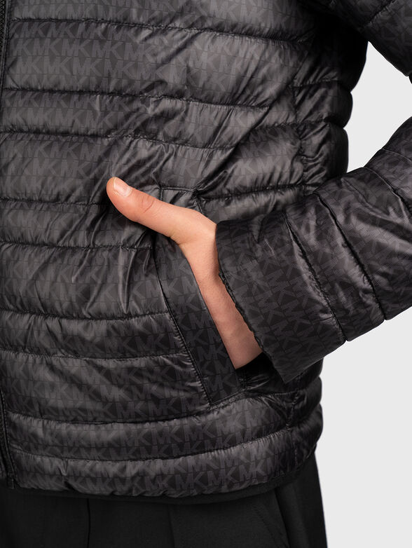 Double-faced jacket with hood - 5