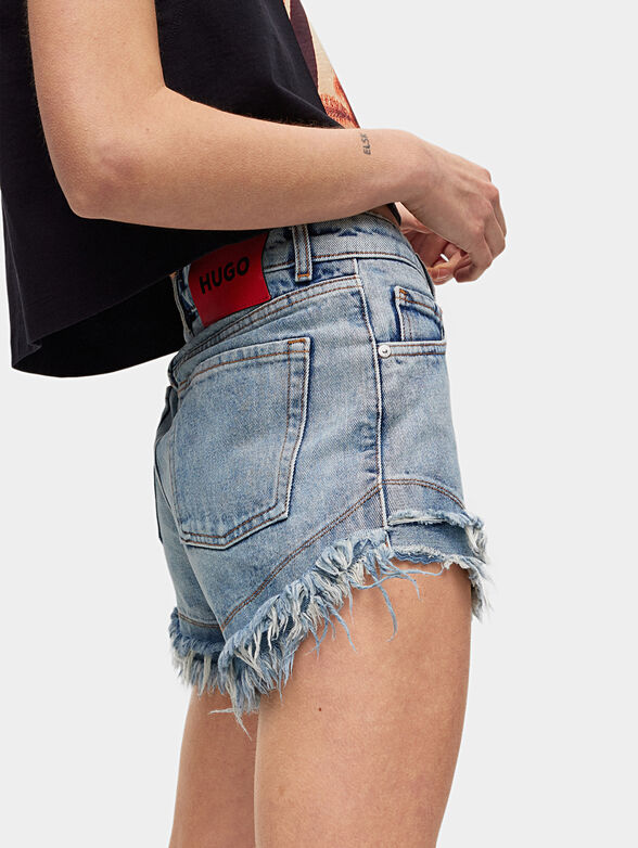 High-waisted denim shorts - 3