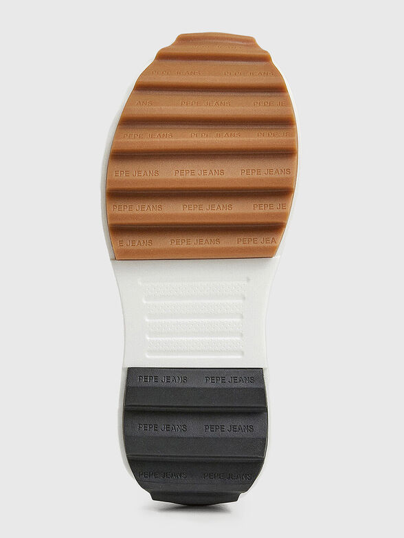 Sneakers in black color on platform - 5