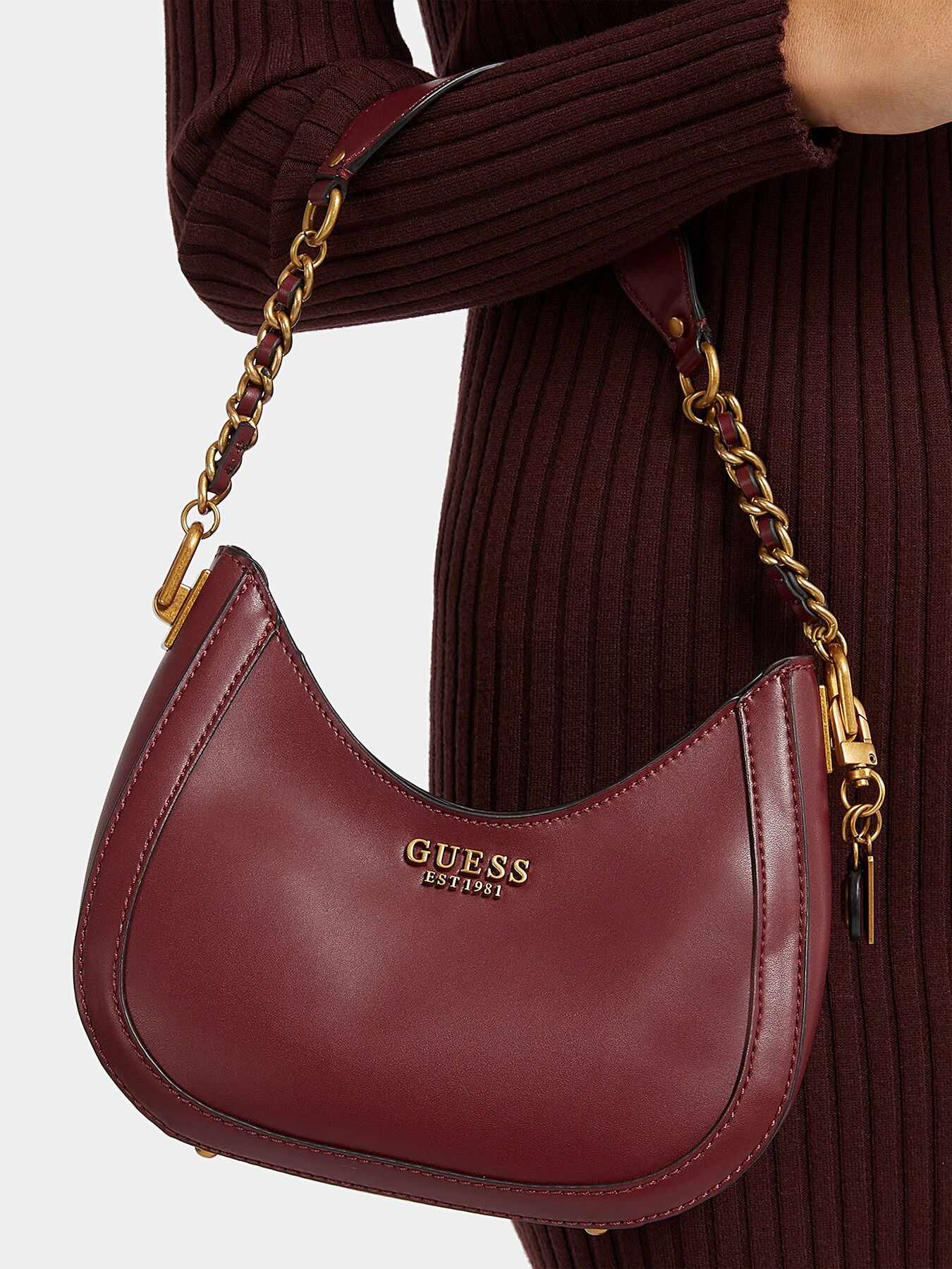 【GUESS】Abey Small Hobo チェーン ロゴ ハンドバッグ ABEY Small Hobo ショルダーバッグ ホーボー レディース | GUESS