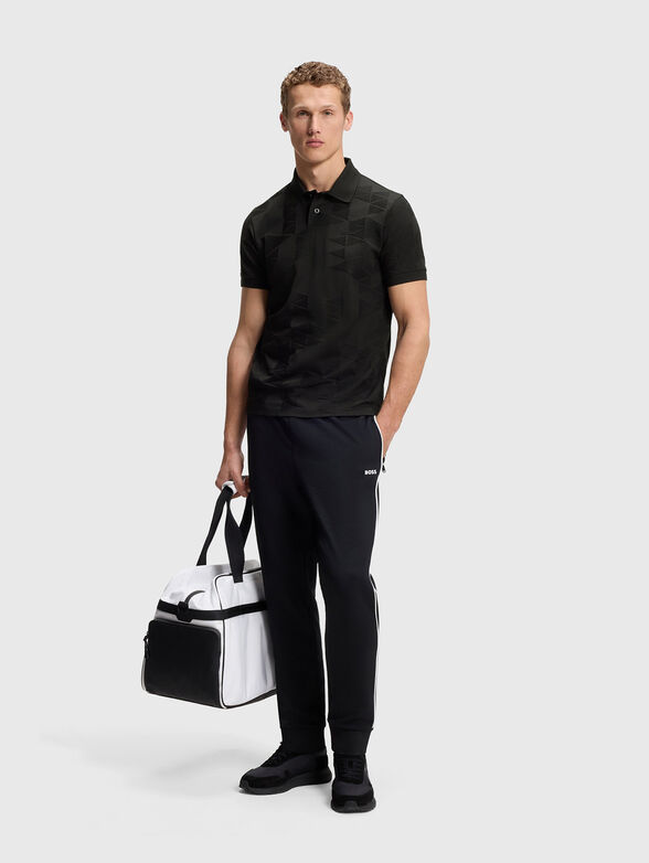 Polo shirt with a 3D jacquard pattern - 2