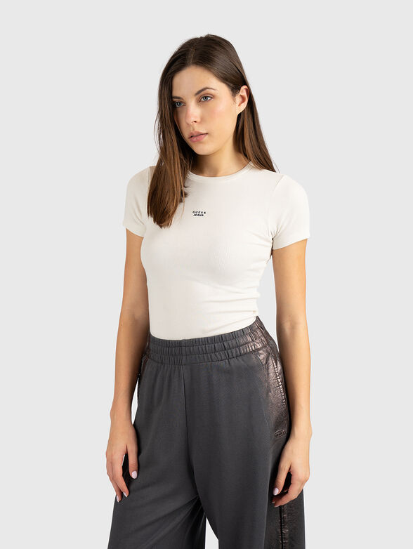 Slim T-shirt with a crew neck - 1