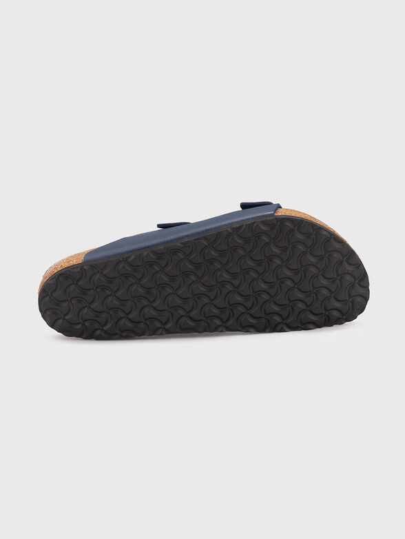 ARIZONA slippers with buckles - 5