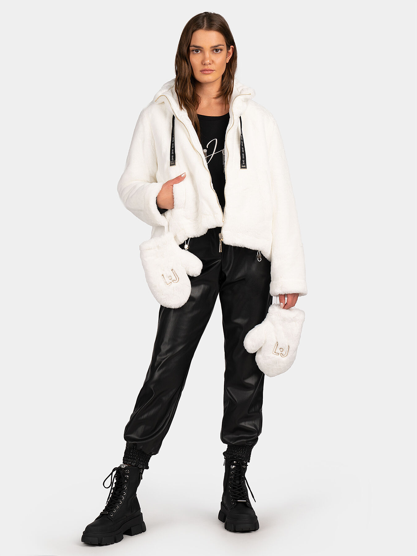 Reversible jacket in soft fabric brand LIU JO — Globalbrandsstore.com/en