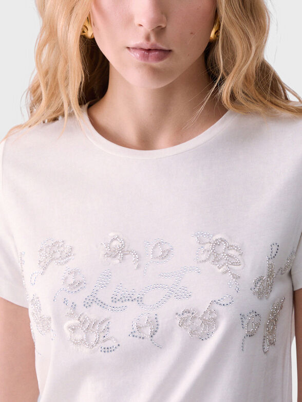 T-shirt with rhinestones - 4