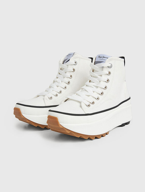 Sneakers in black color on platform - 2