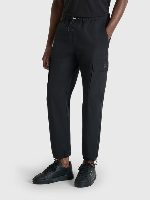 LOGAN trousers with pockets