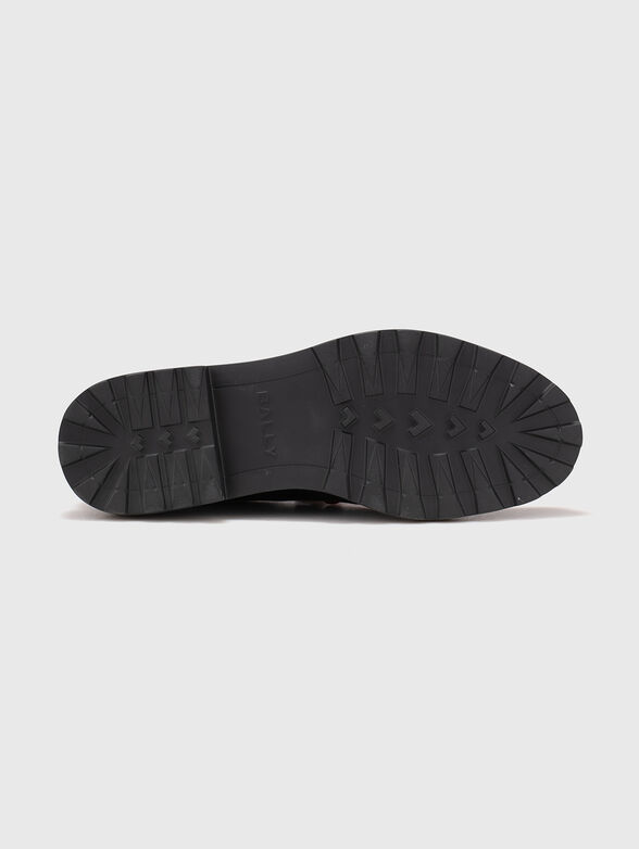 Black leather shoes - 5