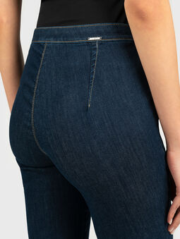 High-waisted skinny jeans - 4