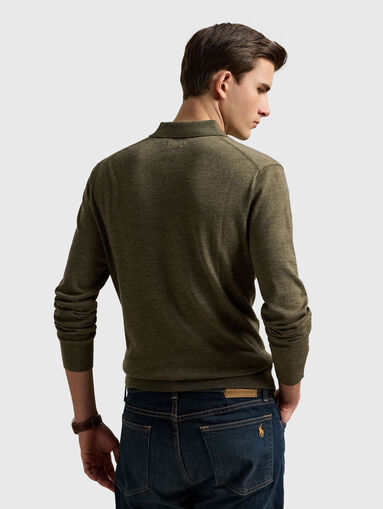 Wool sweater with classic collar - 3