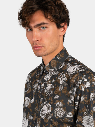 Cotton shirt with floral print - 4