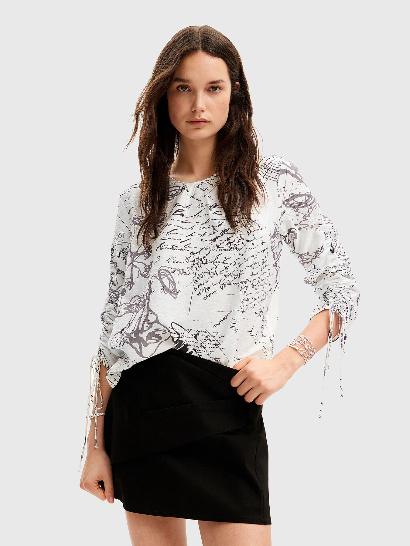All over print blouse brand DESIGUAL — Globalbrandsstore.com/en