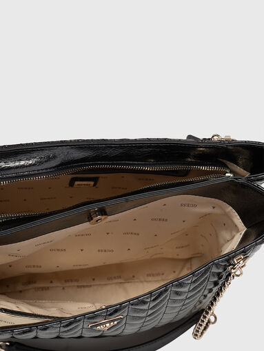 Large bag with gold details  - 5